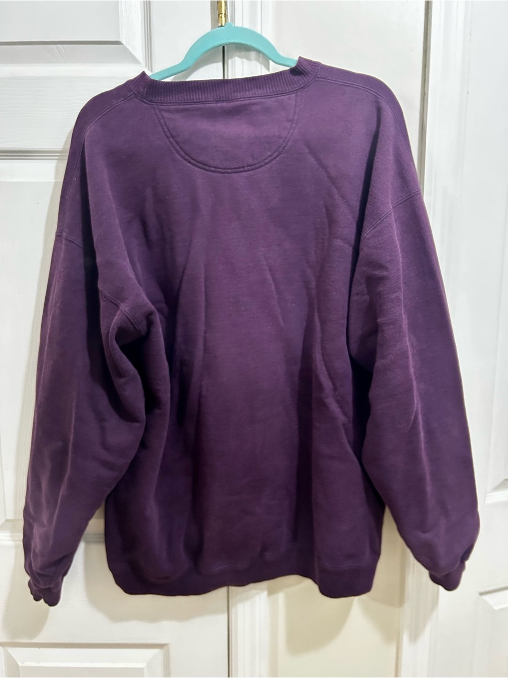 BIG DOGS Embroidered Purple Crewneck Sweatshirt 90’s Vintage Size XL - Picture 4 of 4
